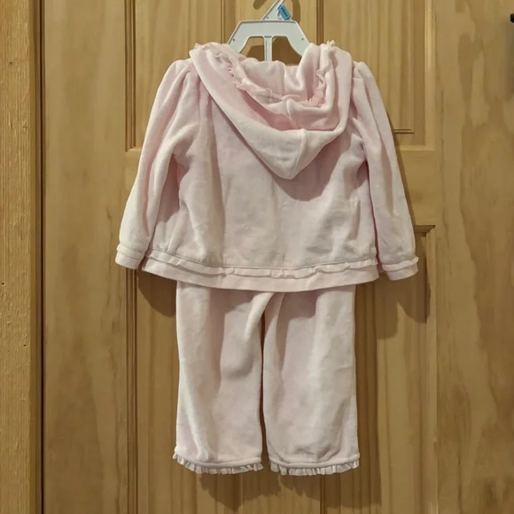 Sweet Baby Girls BUNDLE of 2 Matching Velour Zip Sets, 4 Pieces Total! 12 Months - Picture 8 of 12